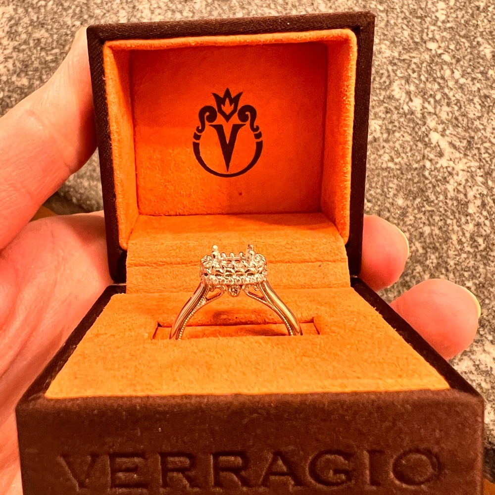 Verragio semi mount engagement ring setting size 6